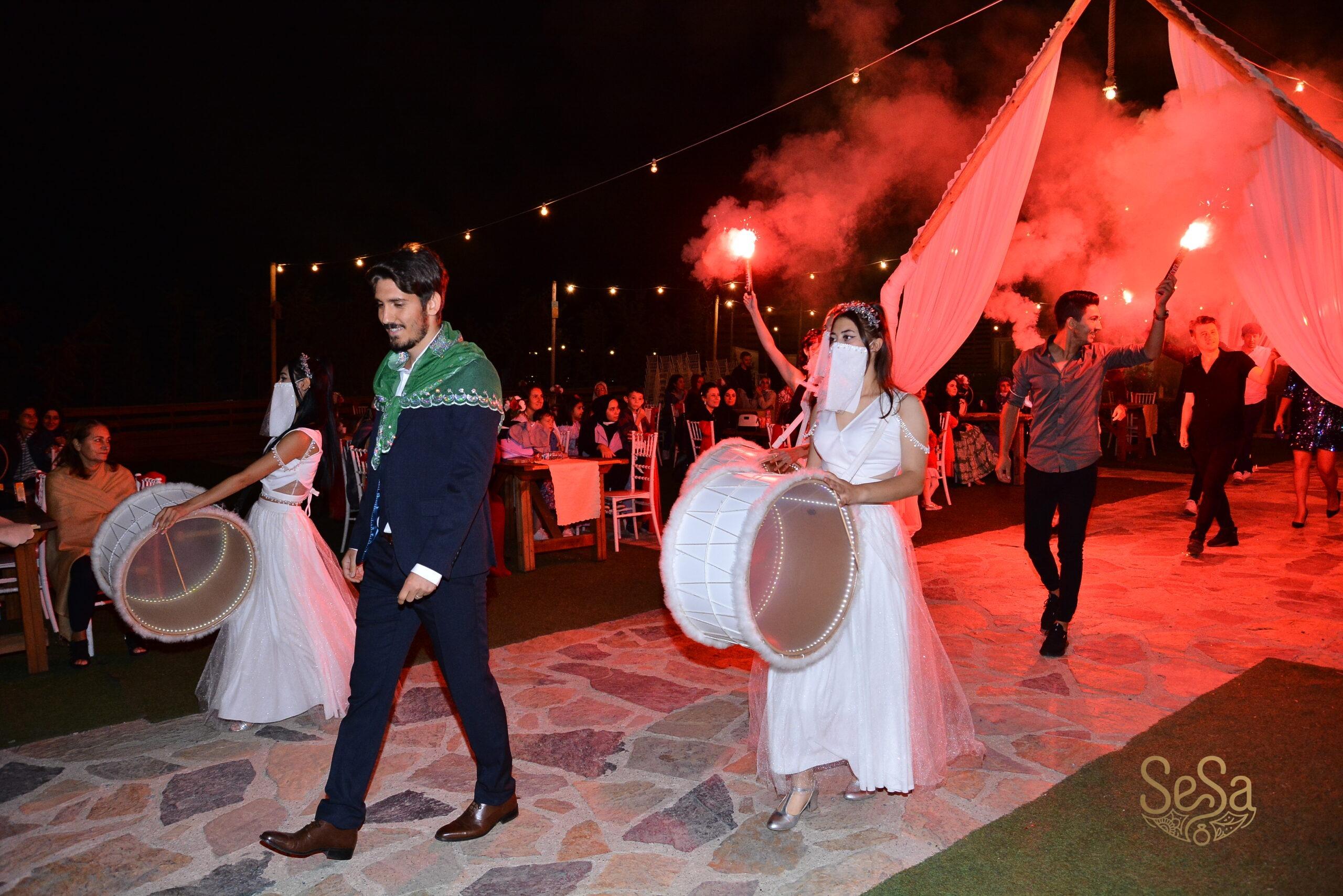 Kınalardan Kareler